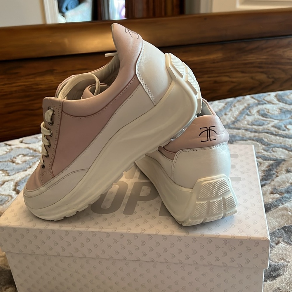 Women's Cream Sneakers - Picture 8 of 8